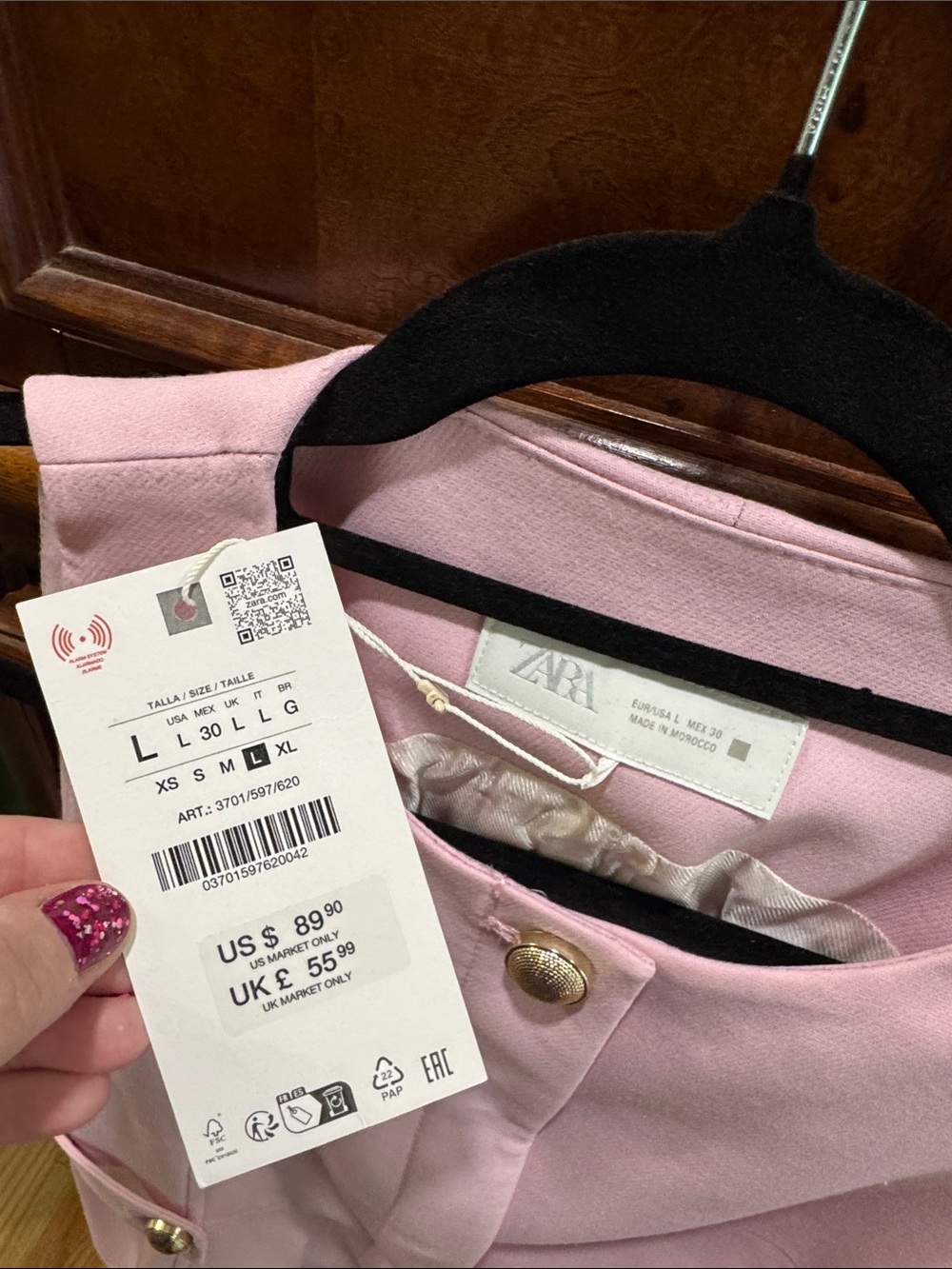 Dress Subcategory Identification - Picture 2 of 6